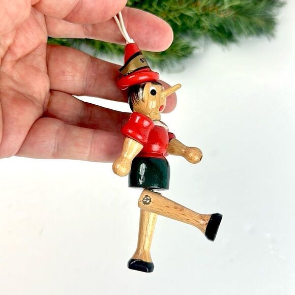 C2 Rainoldi Jointed Wooden Pinocchio Christmas Ornament Hand painted in Italy - Picture 5 of 9